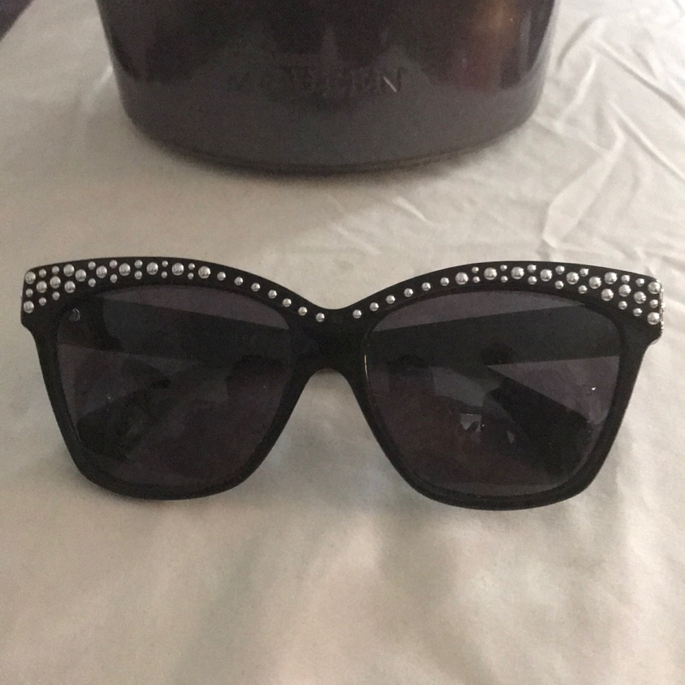Alexander McQueen sunglasses